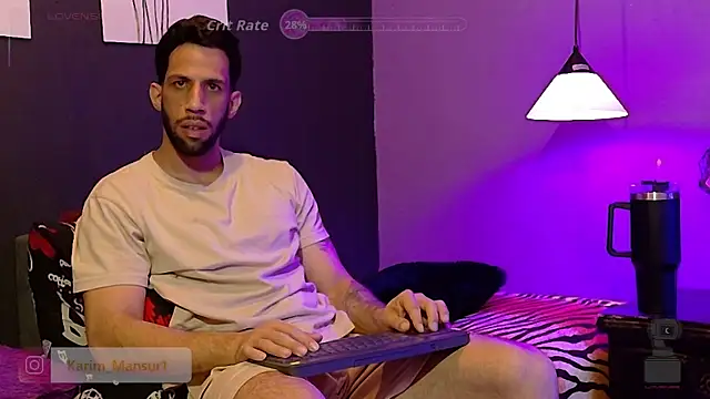 צ'אט XXX בשידור חי של Karim_mansur