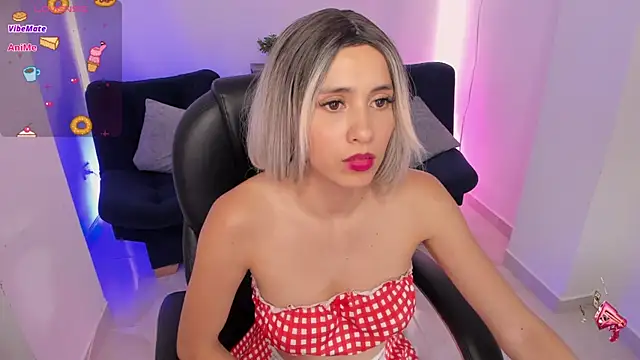 emilly_smith_1 Live XXX-Chat