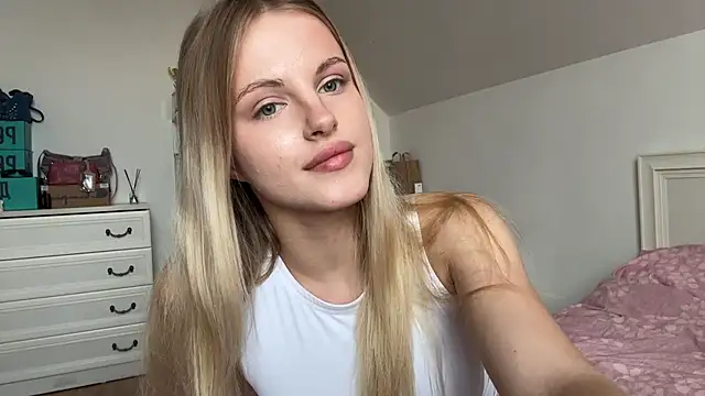 Chatroom XXX en direct de UnwedGrist