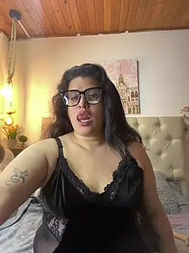 Andrea_secret_ লাইভ XXX চ্যাট