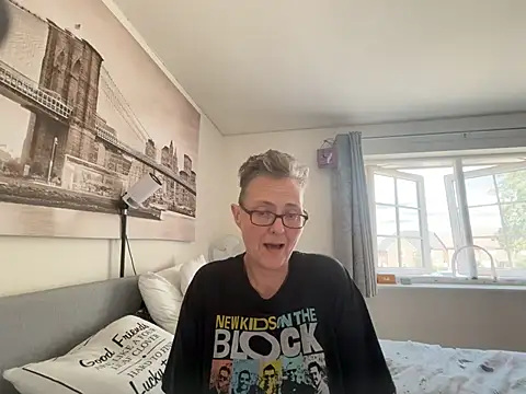 Chat XXX Live Curvy-Jinx