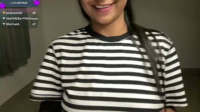 Romantic-Rascal লাইভ XXX চ্যাট