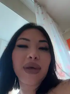 LaaadyDaaamn Live XXX-Chat
