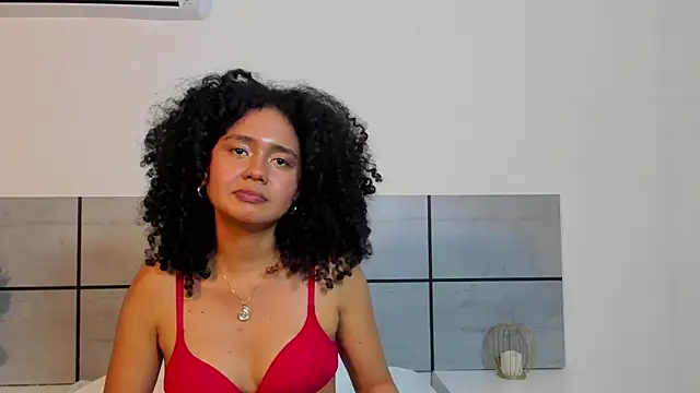 Chat XXX ao vivo de Kiraspell