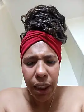 Chat XXX en directo de Ivon_C