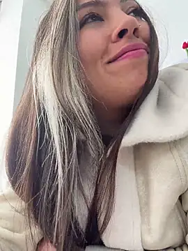LIZ-06_ live XXX chat