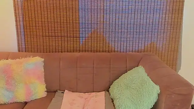 ariana_cross' Live XXX Chat