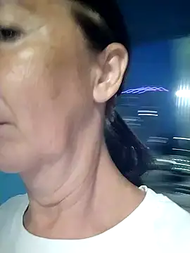 Celine_Faer1 লাইভ XXX চ্যাট