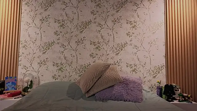 Charlotte__Miller 现场XXX聊天