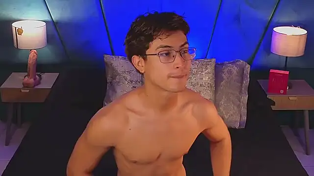 Aaron_Eze 라이브 XXX 채팅