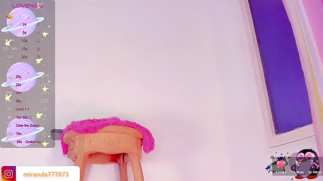 Živý XXX chat megann_williams