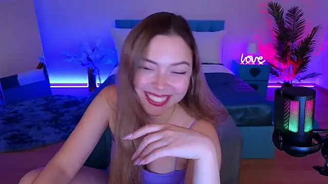 XXX chat uživo modela Ava_Loone