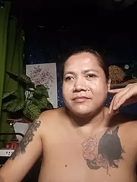 TabooSHOWgirl18's Live XXX Chat