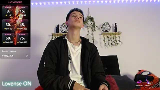 nicktorn's Webcam Show
