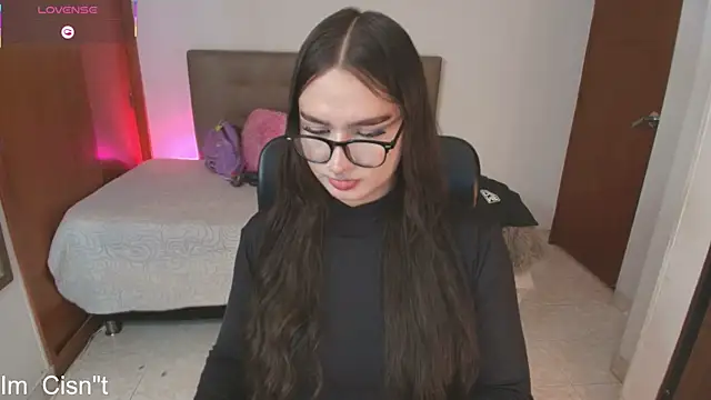 Miley_Baker élő XXX-chatje