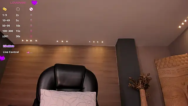 MaryLewis_'s Live XXX Chat
