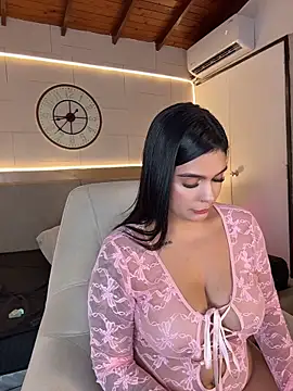 Megan_charles_ Chat XXX live