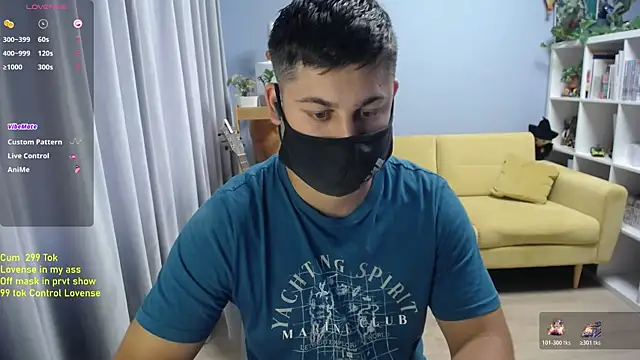 Chat XXX en directo de Tomguys