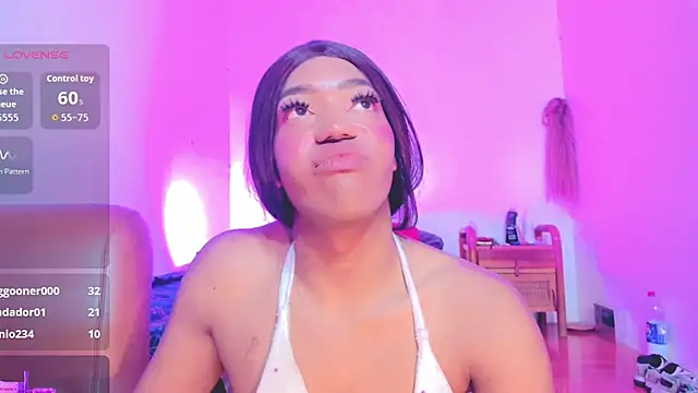 Chat +18 de bayolet_ ao vivo