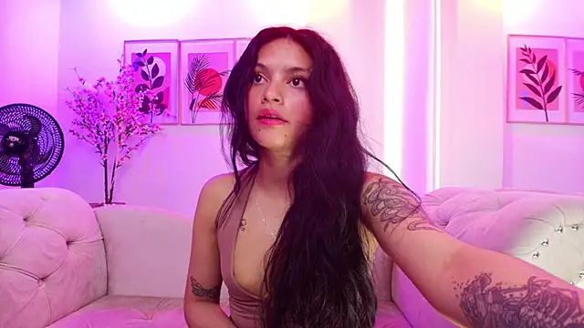 Maddie_T18 – Live XXX-chat
