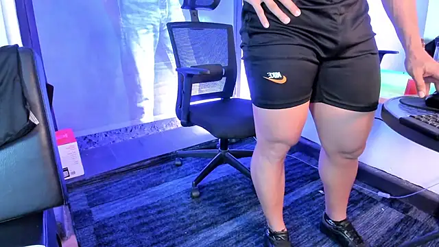 CRISTHIAN_WOLF1 XXX чат на живо