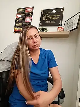 הופעת וובקאם של _Dentist-Madisson_04
