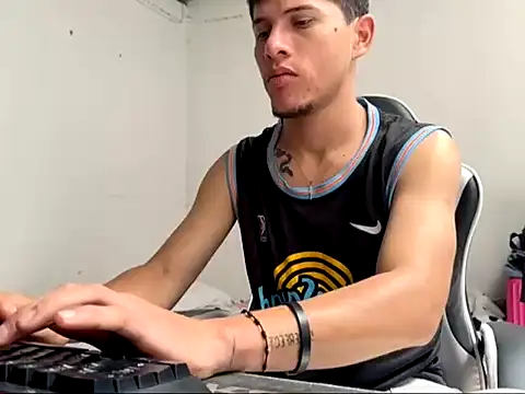 Edward_2709 webcam show