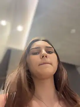 AnitaFly XXX чат на живо