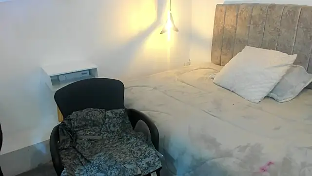 Camila__Reyes_のライブXXXチャット