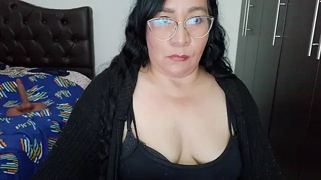 Grace_mature_milfのライブXXXチャット