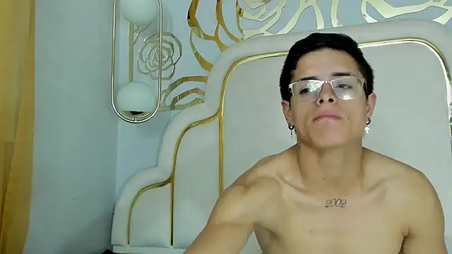 Chat XXX en directo de midnightlust_vc