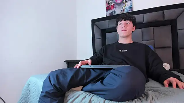 Liam_saint 在線直播表演