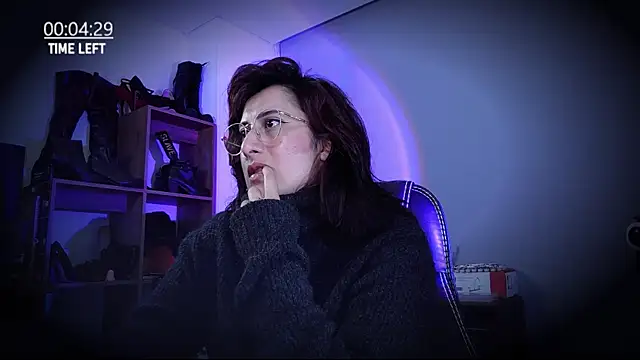 Scarlett_Sen: онлайн-секс-чат