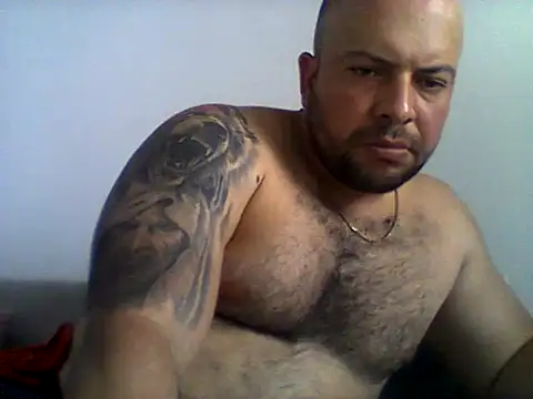 Chat +18 de saitamahero1990 ao vivo