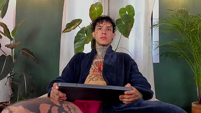 Aron_ford 现场XXX聊天