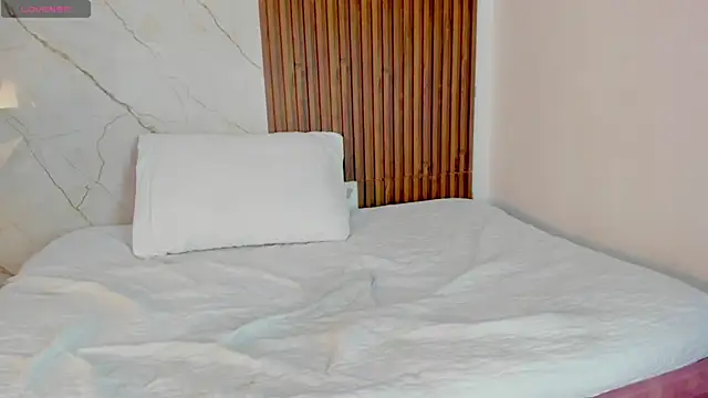 hot_love_story Webcam Show