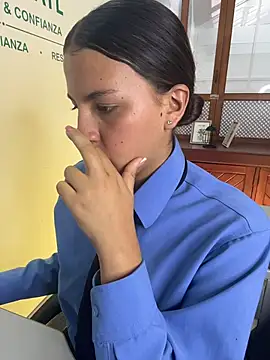 Chat XXX ao vivo de KateRousee