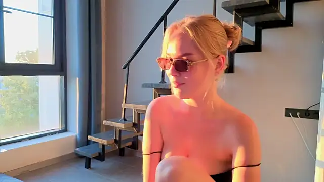 LittleForestELF2's Live XXX Chat