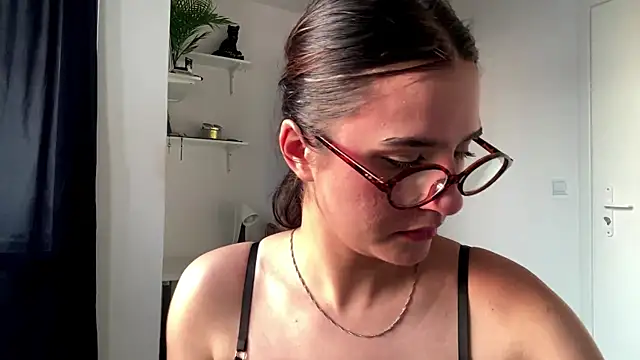 mellowpuffX Adlı Modelin Canlı XXX Sohbeti