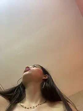 aly_16 – Naživo XXX chat