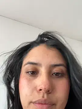 Victoria_alson Adlı Modelin Canlı XXX Sohbeti
