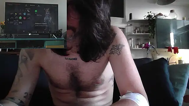 Chuck-FR Chat XXX live