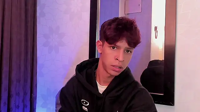 Ethan_qop Chat XXX live