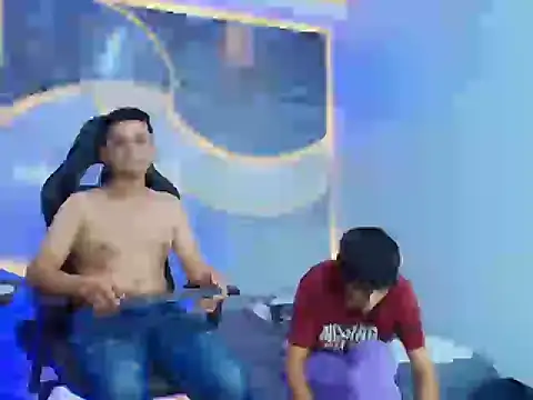 Chat XXX ao vivo de Benjamin_Alam