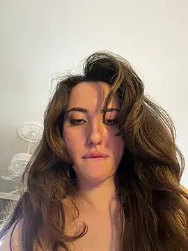 عرض كام baddieem