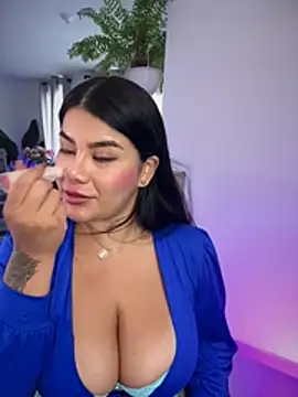 Issane_Peru Live XXX-Chat