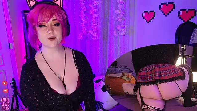 Czat XXX na żywo – Angel-Lewd-Cake