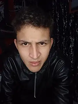 Axel_Romanov – Naživo XXX chat