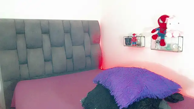 Show webcam de little_star_porn