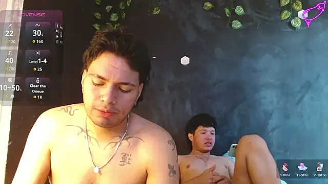 Show modela Henry_villa23 na web-kameri